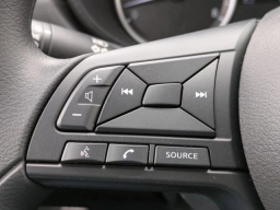 Nissan Versa S CVT 2025