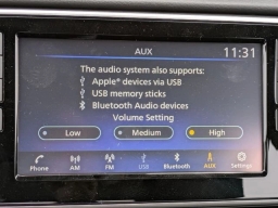 Nissan Versa S CVT 2025