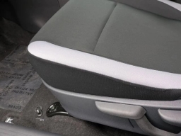 Nissan Versa S CVT 2025