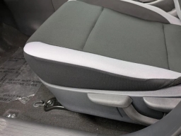 Nissan Versa S CVT 2025