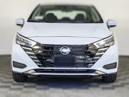 Nissan Versa SV CVT 2025