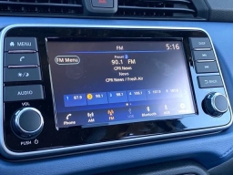 Nissan Versa SV CVT 2025