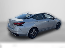 Nissan Versa SV CVT 2025