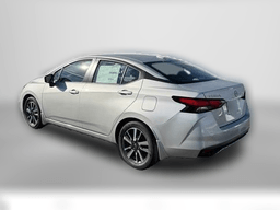 Nissan Versa SV CVT 2025