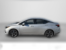 Nissan Versa SV CVT 2025