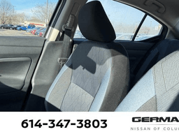 Nissan Versa SV CVT 2025