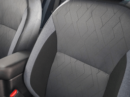 Nissan Versa SV CVT 2025