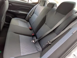 Nissan Versa SV CVT 2025