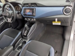 Nissan Versa SV CVT 2025