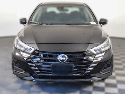 Nissan Versa SV CVT 2025