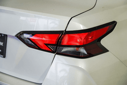 Nissan Versa SV CVT 2025