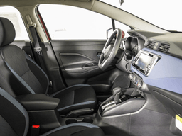 Nissan Versa SV CVT 2025