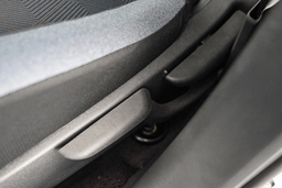 Nissan Versa SV CVT 2025