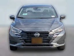 Nissan Versa SV CVT 2025