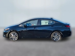 Nissan Versa SV CVT 2025