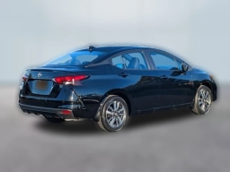 Nissan Versa SV CVT 2025