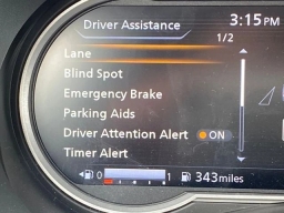 Nissan Versa SV CVT 2025