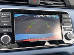 Nissan Versa SV CVT 2025