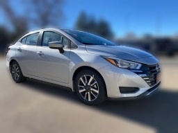 Nissan Versa SV CVT 2025