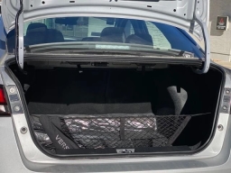 Nissan Versa SV CVT 2025