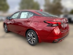 Nissan Versa SV CVT 2025