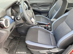 Nissan Versa SV CVT 2025
