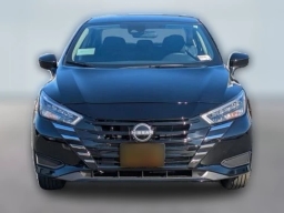 Nissan Versa SV CVT 2025