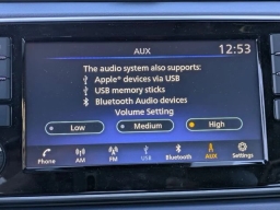 Nissan Versa SV CVT 2025