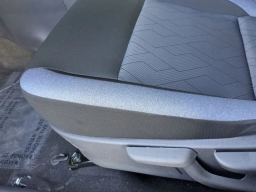 Nissan Versa SV CVT 2025