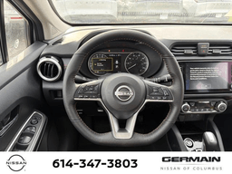 Nissan Versa SR CVT 2025