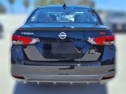Nissan Versa SR CVT 2025