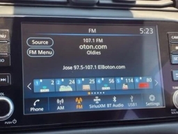 Nissan Versa SR CVT 2025