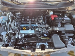 Nissan Versa SR CVT 2025