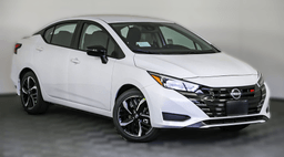 Nissan Versa SR CVT 2025