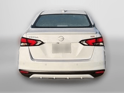 Nissan Versa SR CVT 2025