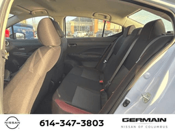 Nissan Versa SR CVT 2025