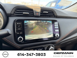 Nissan Versa SR CVT 2025