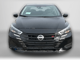 Nissan Versa SR CVT 2025