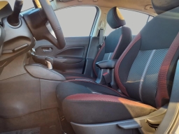 Nissan Versa SR CVT 2025