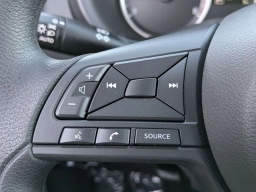 Nissan Kicks Play S FWD 2025