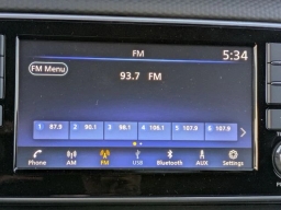 Nissan Kicks Play S FWD 2025