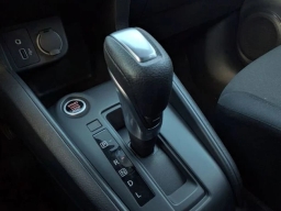 Nissan Kicks Play S FWD 2025