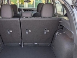 Nissan Kicks Play S FWD 2025