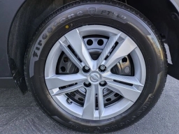 Nissan Kicks Play S FWD 2025