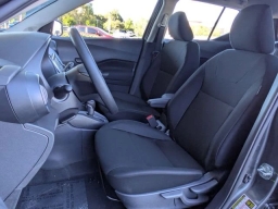 Nissan Kicks Play S FWD 2025