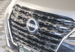 Nissan Kicks Play S FWD 2025