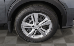 Nissan Kicks Play S FWD 2025