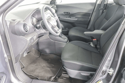 Nissan Kicks Play S FWD 2025