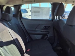 Nissan Kicks S FWD 2026