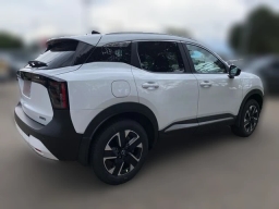 Nissan Kicks SV AWD 2026